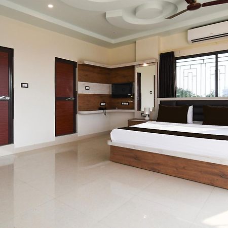 Hotel O Nilmadhab International Tarapith Exteriör bild
