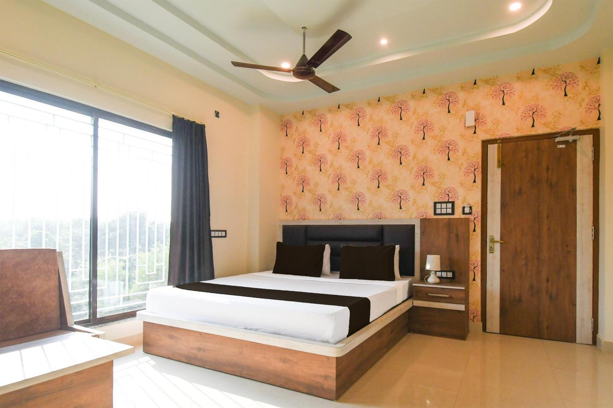 Hotel O Nilmadhab International Tarapith Exteriör bild