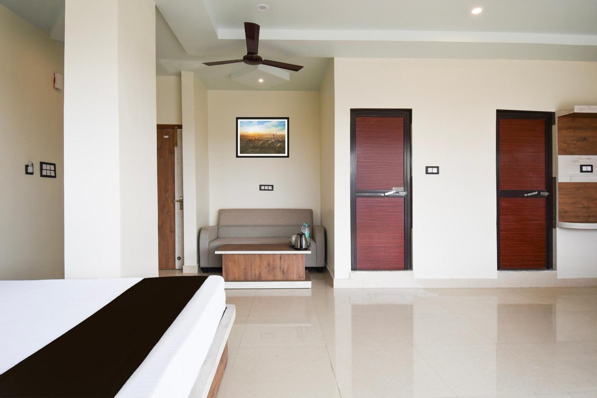 Hotel O Nilmadhab International Tarapith Exteriör bild